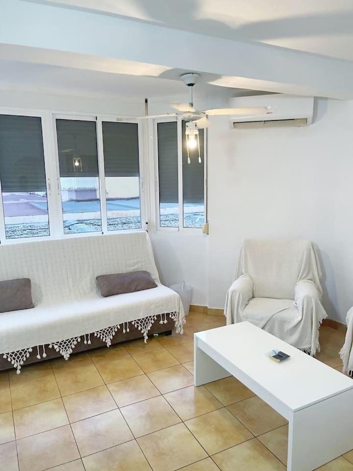 Apartamento Centrico Plazamar 4 Piscina Torre Del Mar Buitenkant foto