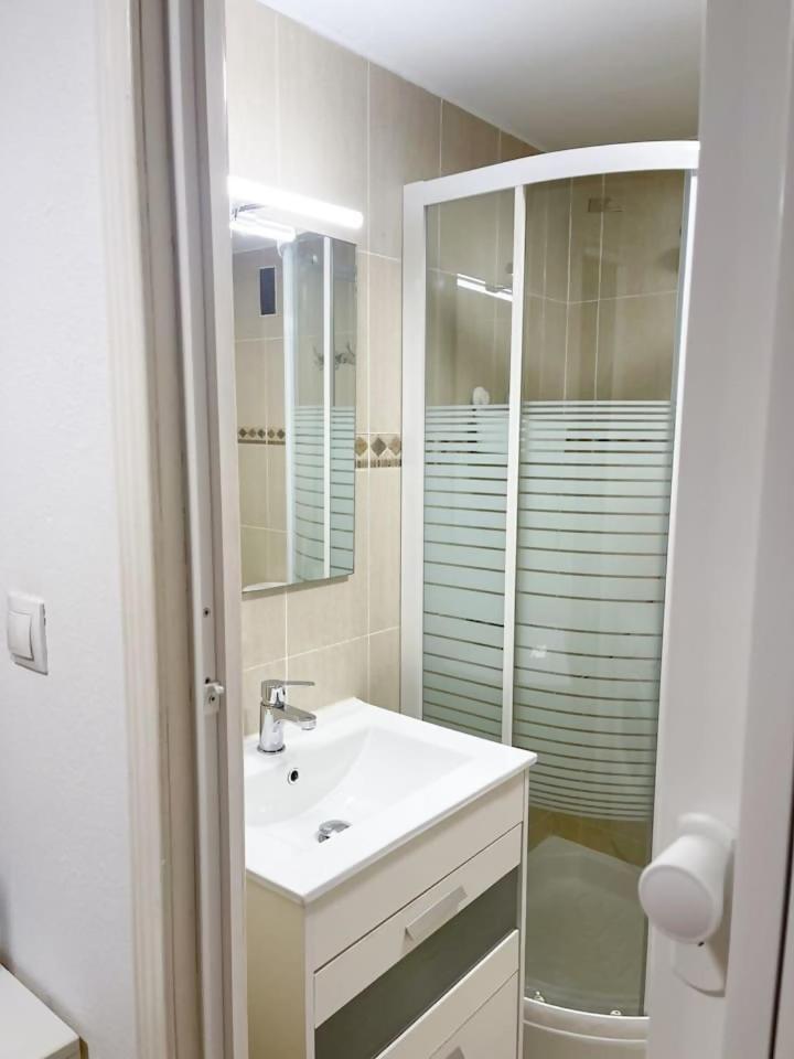 Apartamento Centrico Plazamar 4 Piscina Torre Del Mar Buitenkant foto