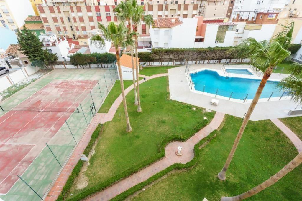Apartamento Centrico Plazamar 4 Piscina Torre Del Mar Buitenkant foto